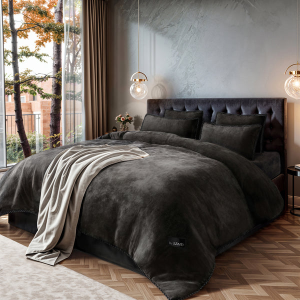 The Amorgos Luxury Velvet Bedding Set