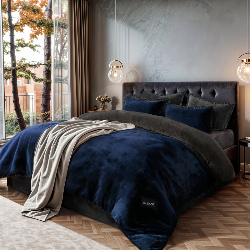 The Amorgos Luxury Velvet Bedding Set